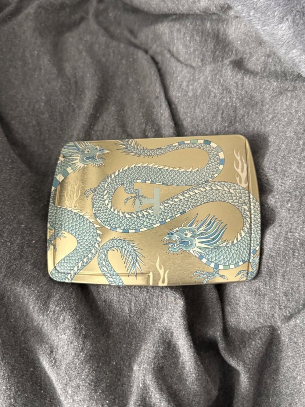 2024 Limited Edition Hourglass Ambient Lighting Edit Dragon Pallet